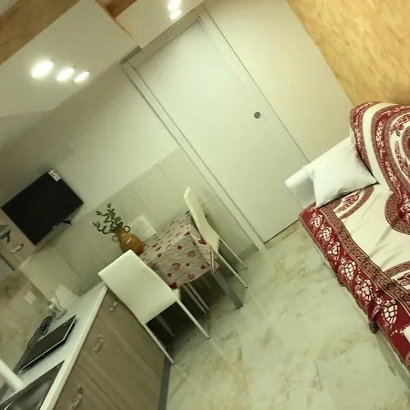 Апартаменты Sole House *
