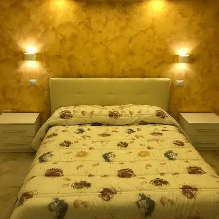 アパート Sole House