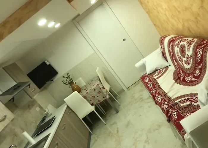 Апартаменты Sole House *